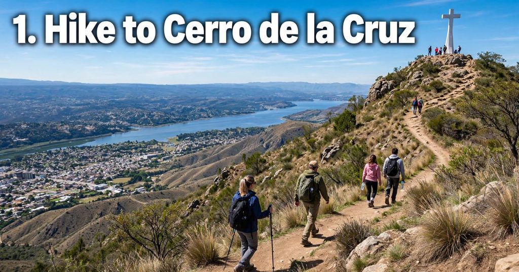 Hike to Cerro de la Cruz